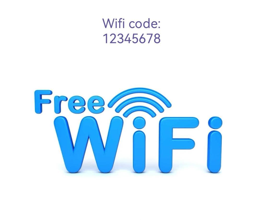 Weisz Apartment-City Center-Free Private Parking,Wifi,Ac Carei Exterior photo