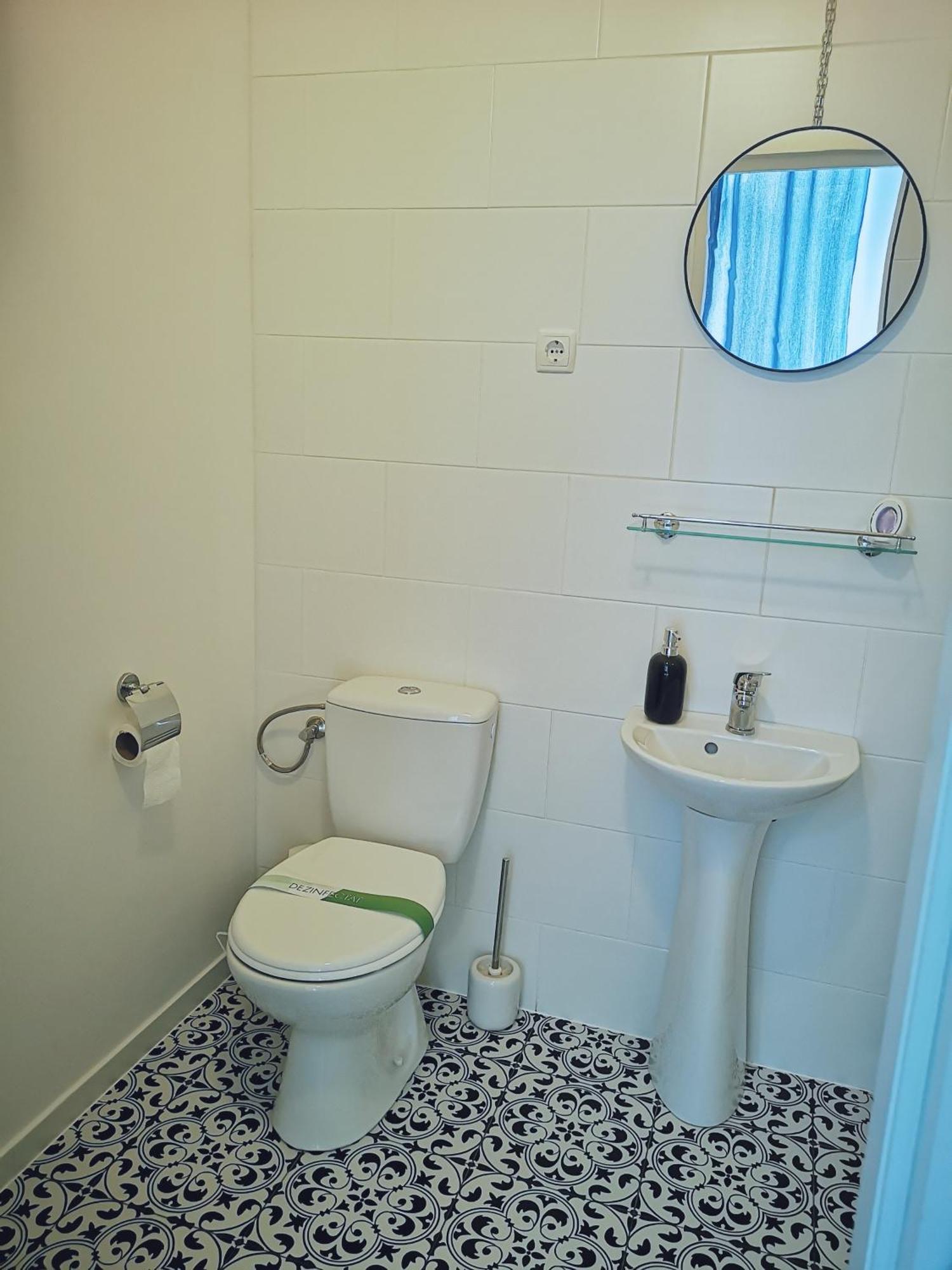 Weisz Apartment-City Center-Free Private Parking,Wifi,Ac Carei Exterior photo